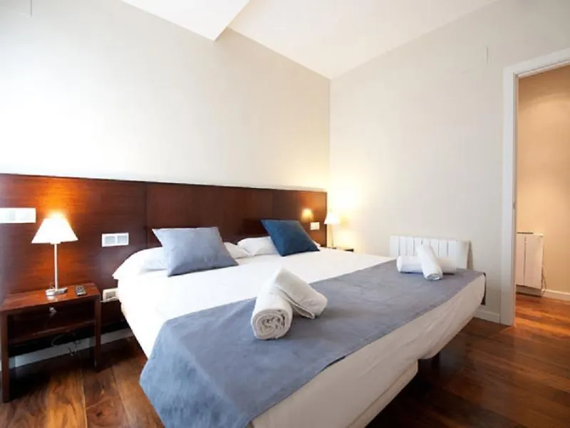 Zoilo Apartments Sagrada Familia برشلونة